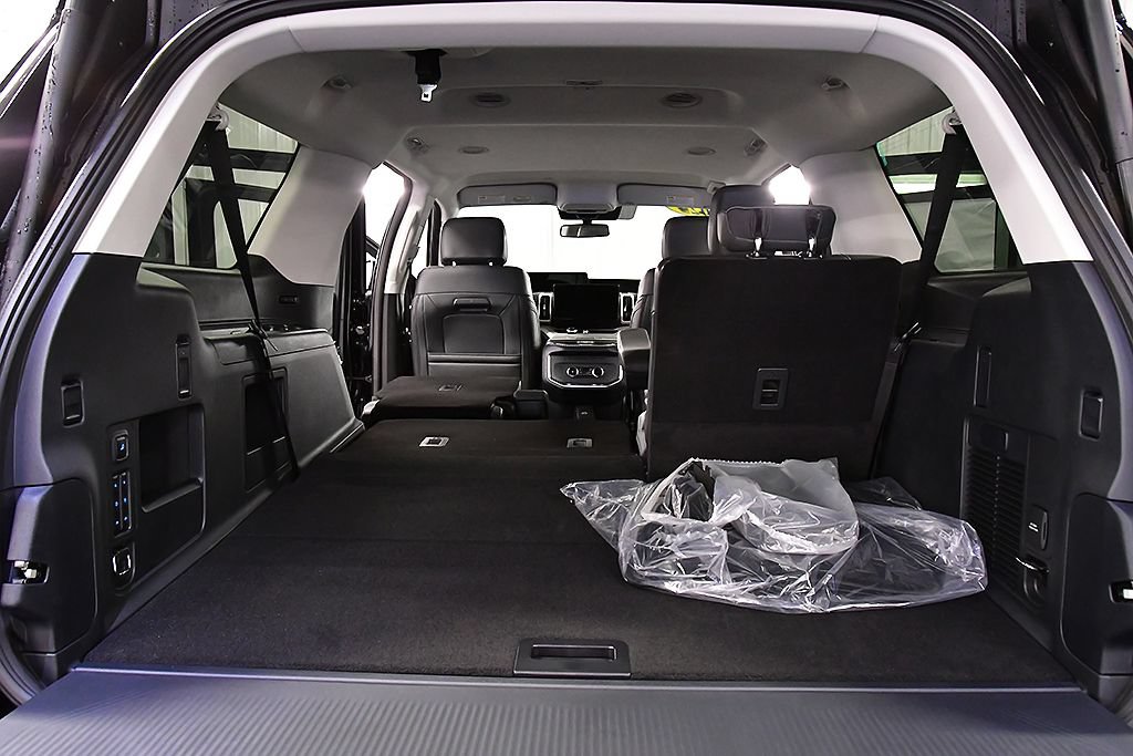 New 2027 Ford Expedition Max Active AWD/4WD image 31