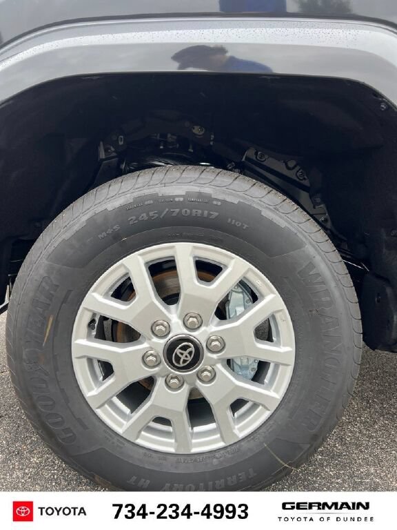 New 2026 Toyota Tacoma SR5 RWD image 12