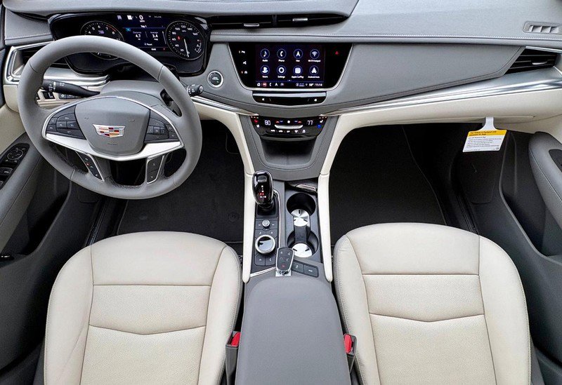New 2026 Cadillac XT5 Premium Luxury AWD/4WD image 13