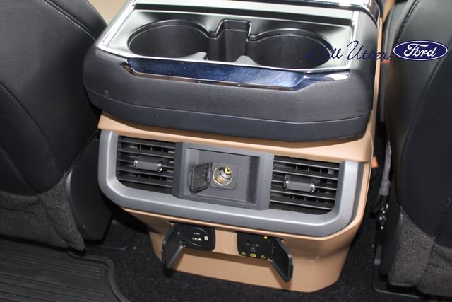 Used 2022 Ford F150 Lariat image 16