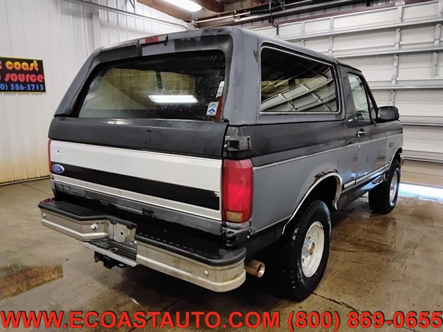 Used 1993 Ford Bronco Custom image 3