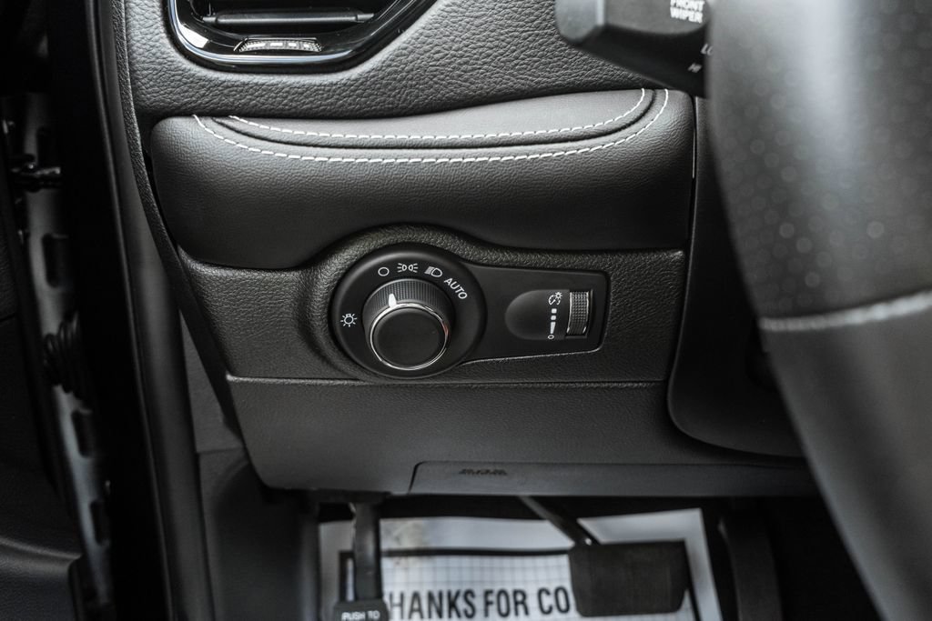 Used 2024 Dodge Durango SRT AWD/4WD image 19