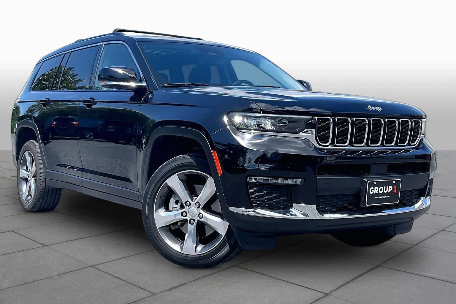 Used 2022 Jeep Grand Cherokee L Limited AWD/4WD image 2