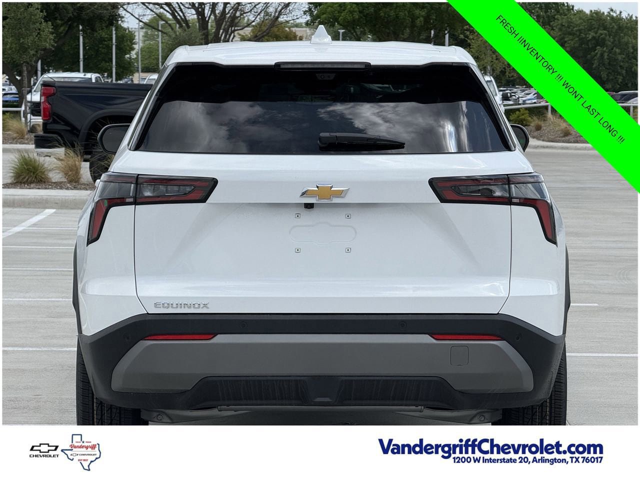 New 2026 Chevrolet Equinox LT w/ Safety and Technology Package FWD image 5