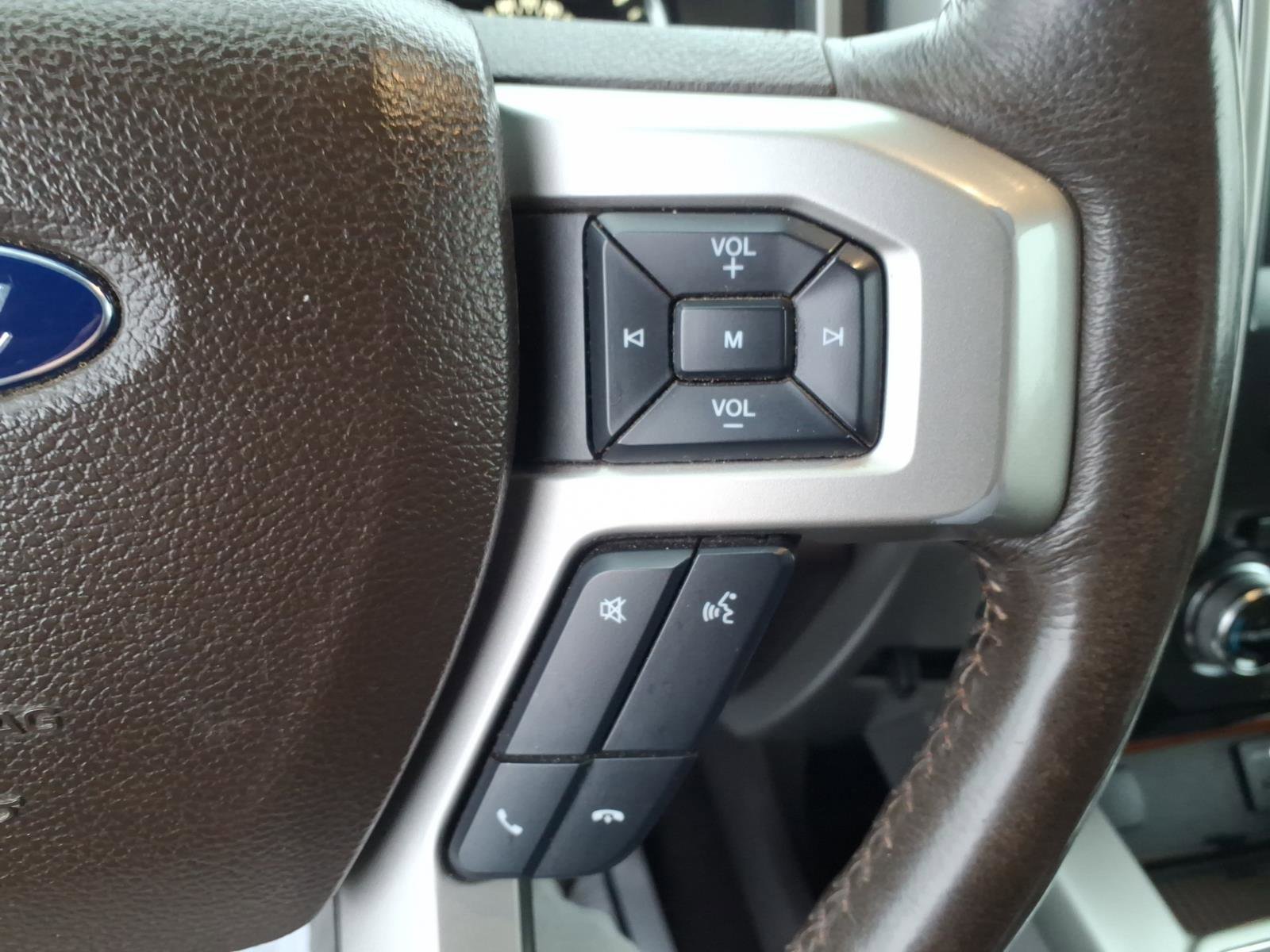 Used 2015 Ford F150 King Ranch w/ Equipment Group 601A Luxury image 17