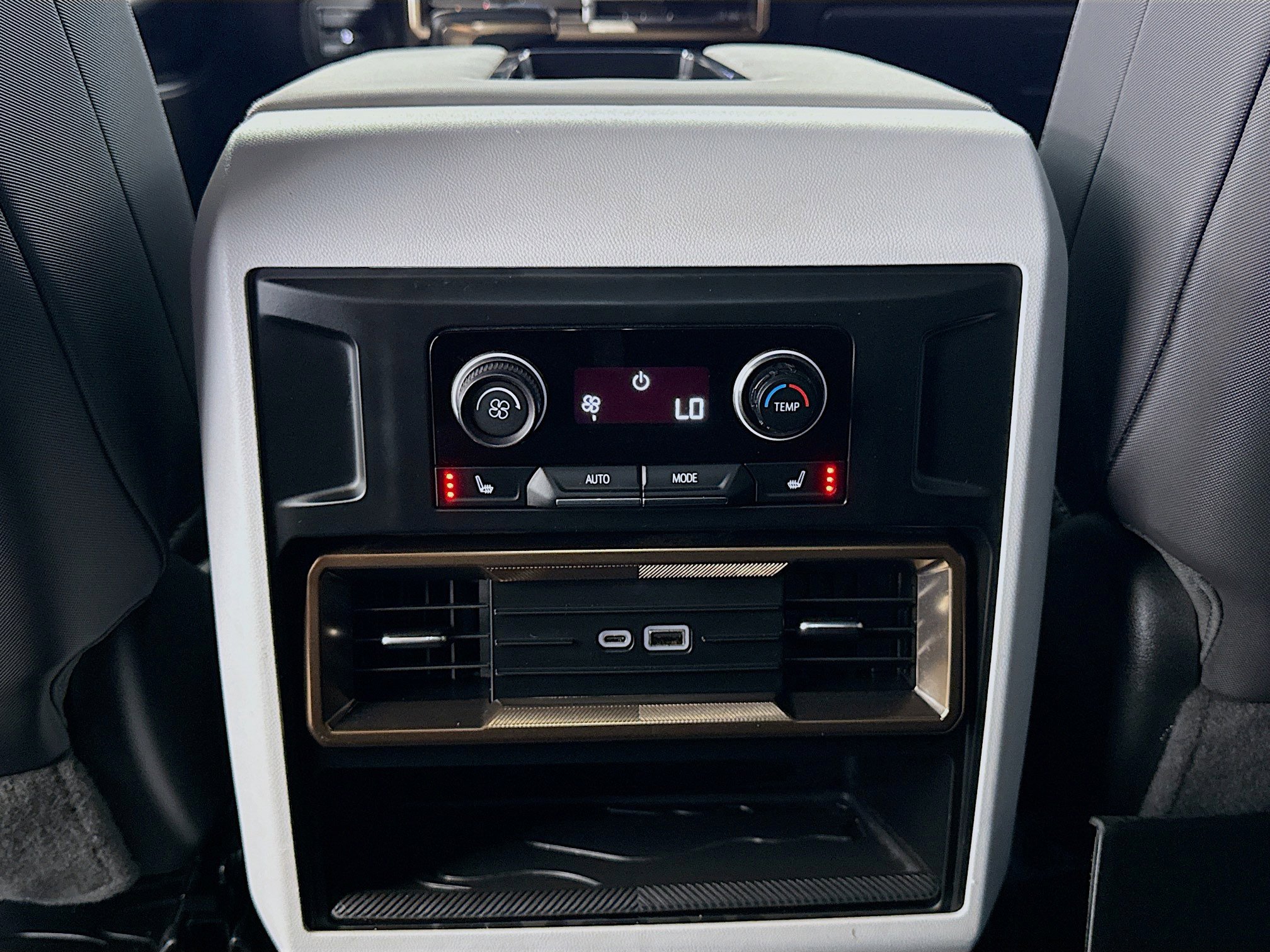Used 2024 GMC Hummer EV 3X w/ Battery Pack, 24 Module Pack AWD/4WD image 27
