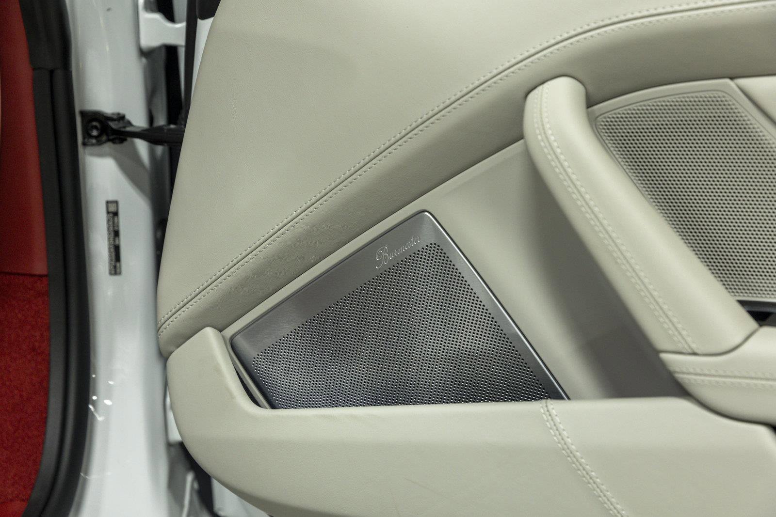 Used 2022 Porsche 911 Turbo S image 63