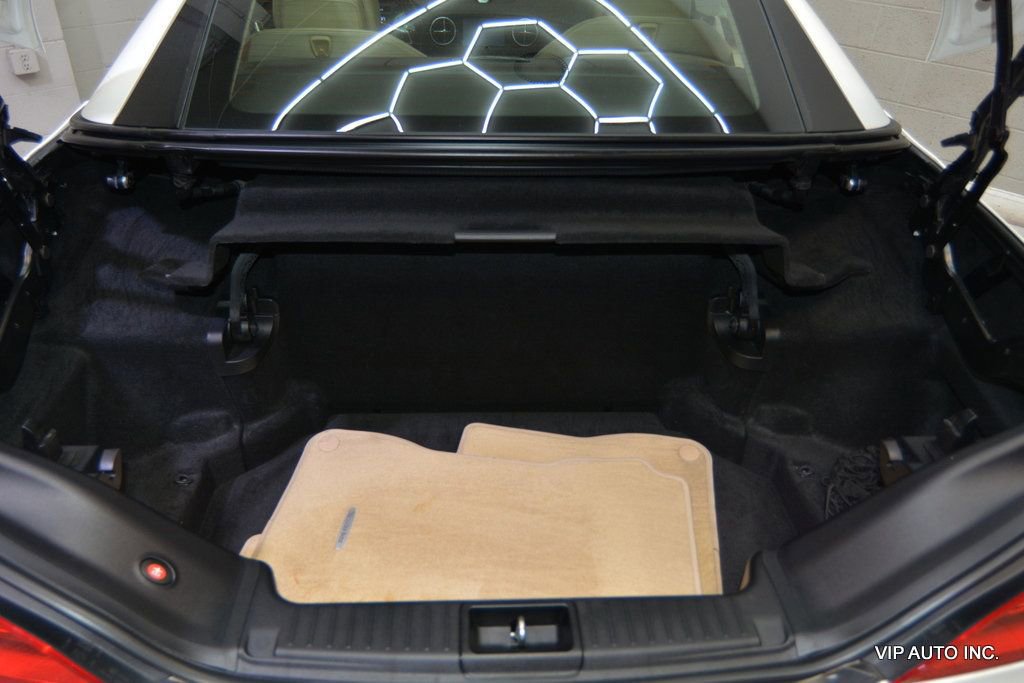 Used 2014 Mercedes-Benz SL 550 image 31