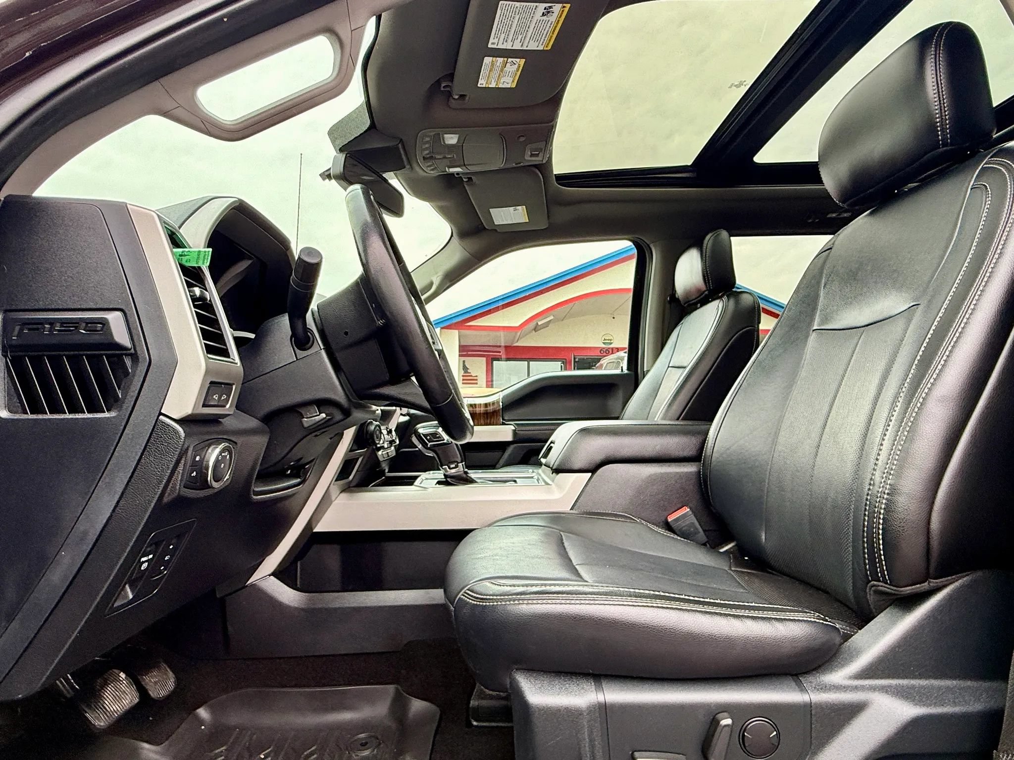 Used 2020 Ford F150 Lariat AWD/4WD image 7