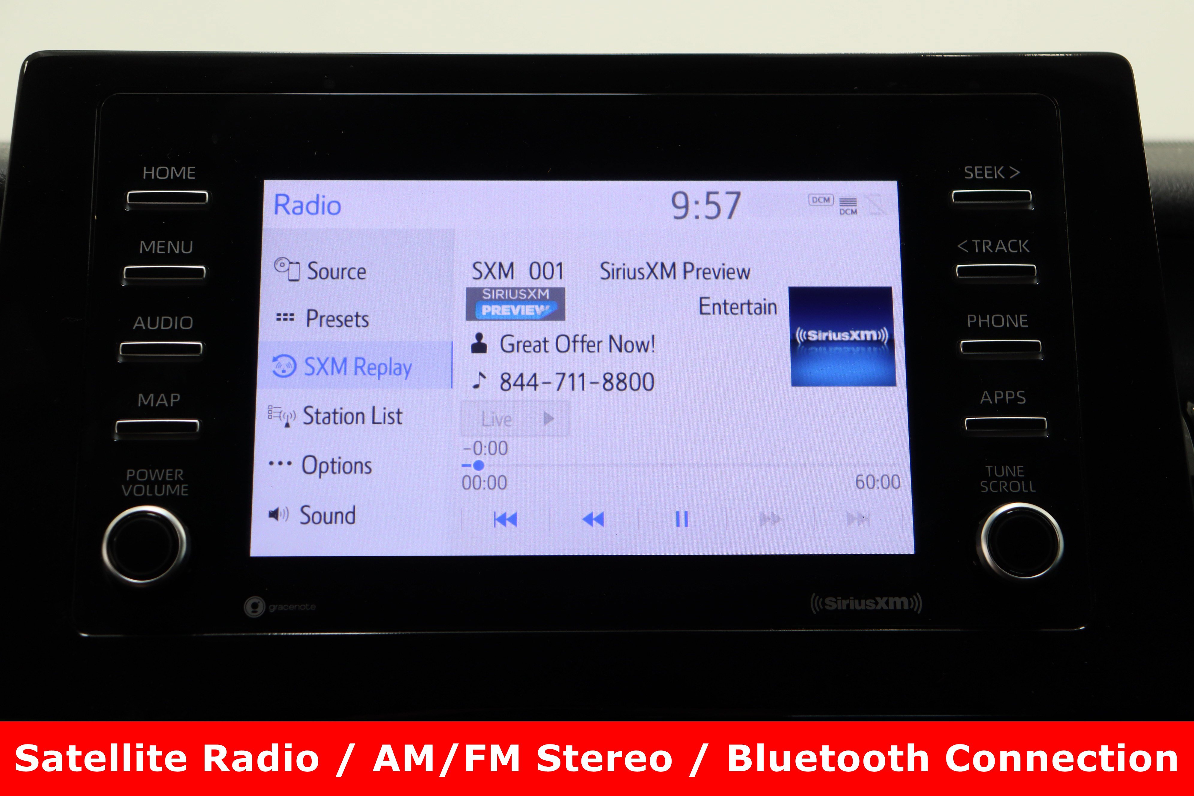 Used 2024 Toyota Camry SE image 18