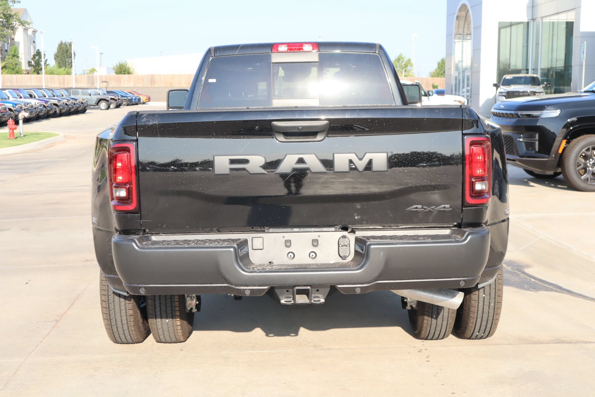 New 2026 RAM 3500 Tradesman AWD/4WD image 22