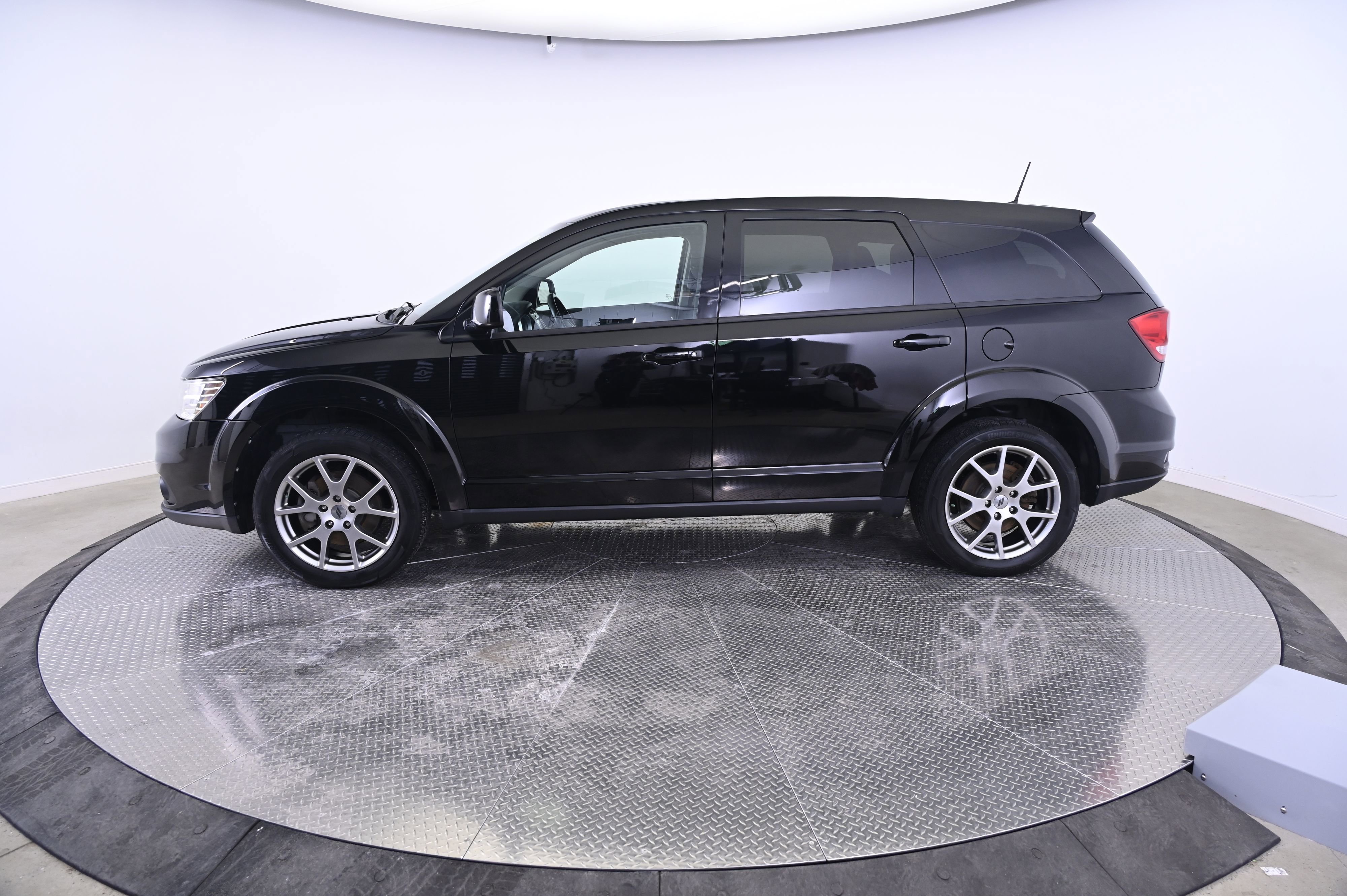 Used 2019 Dodge Journey GT image 2