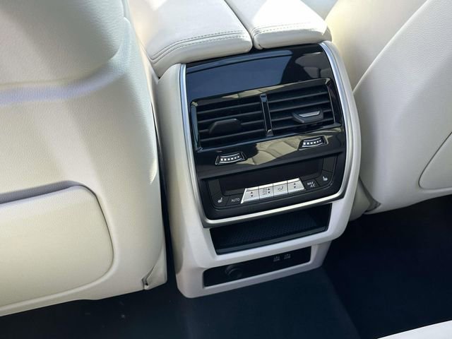 Certified 2024 BMW X5 xDrive40i w/ Premium Package image 21