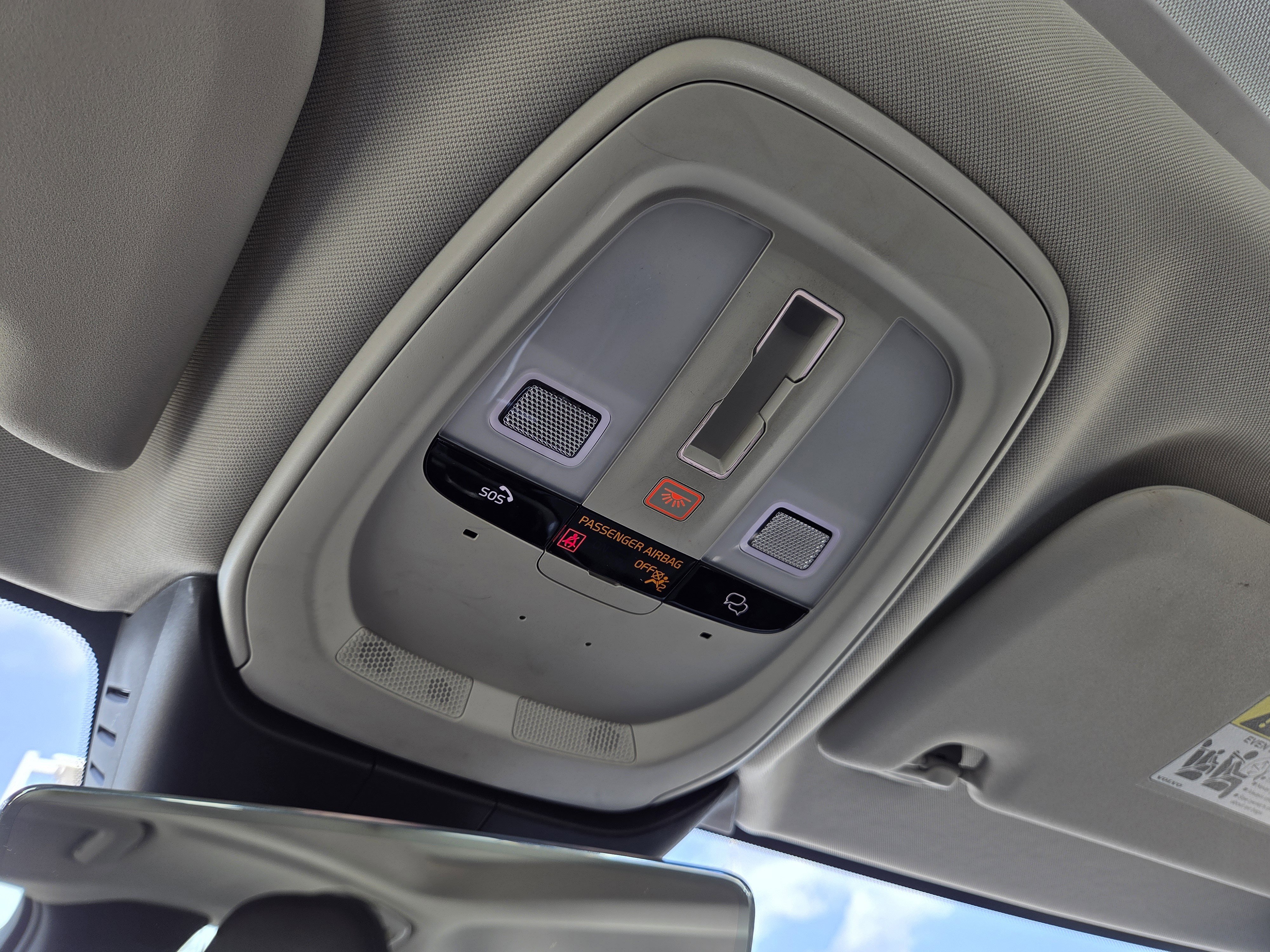 Used 2024 Volvo S60 B5 Plus image 34