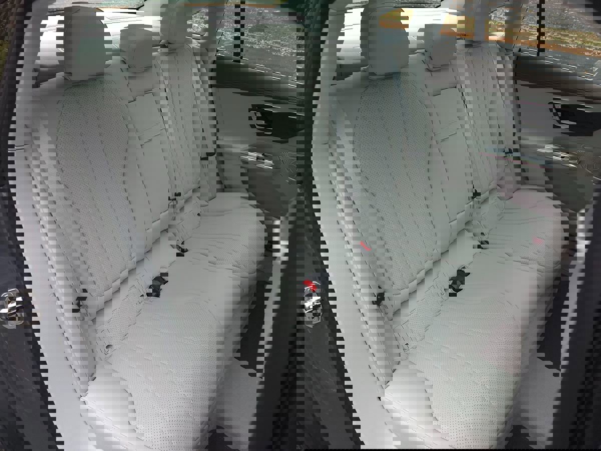 Used 2023 Mercedes-Benz EQE 350+ Sedan image 17