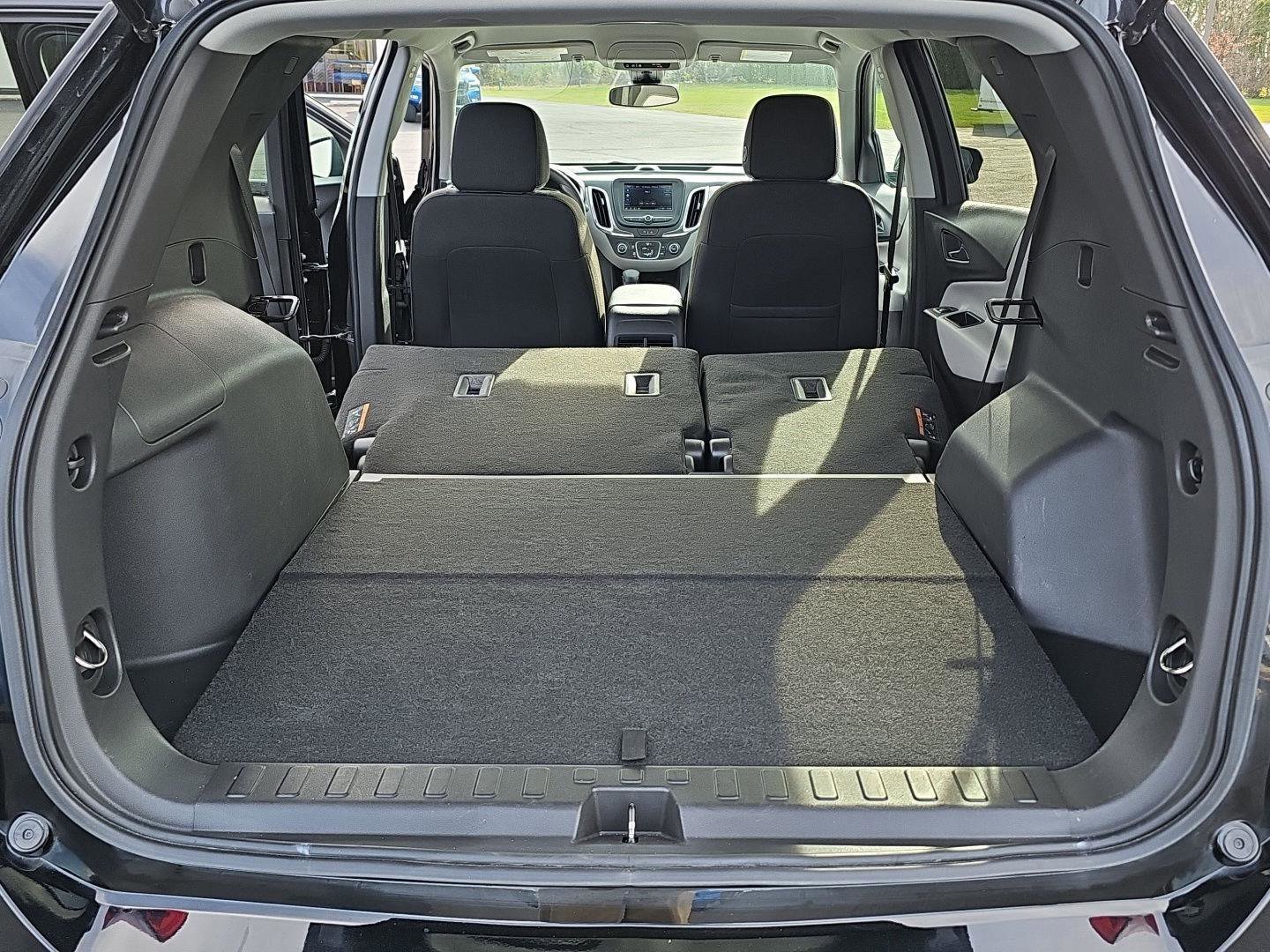 Used 2023 Chevrolet Equinox LS w/ LS Convenience Package image 33