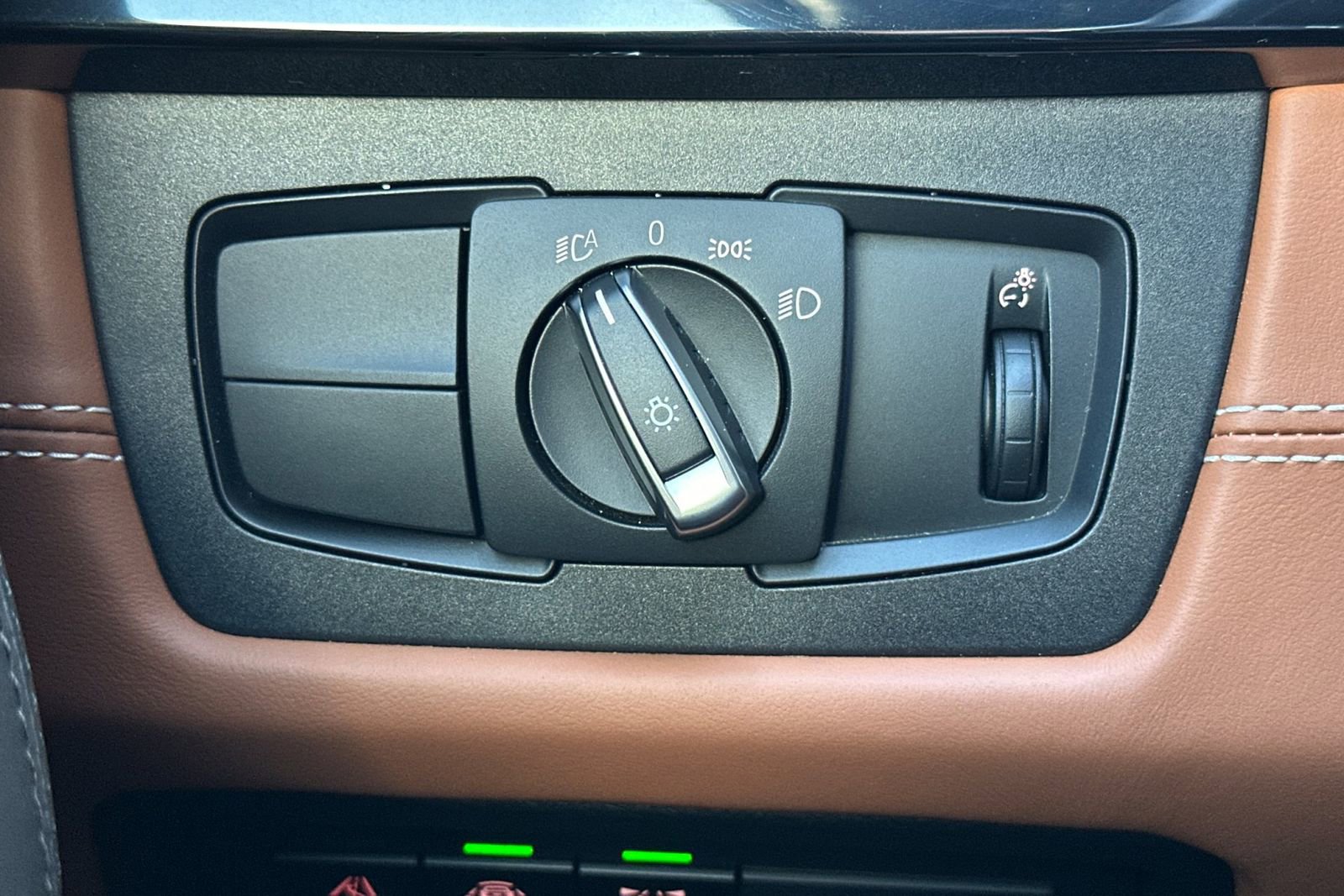 Used 2018 BMW M3 Base image 34