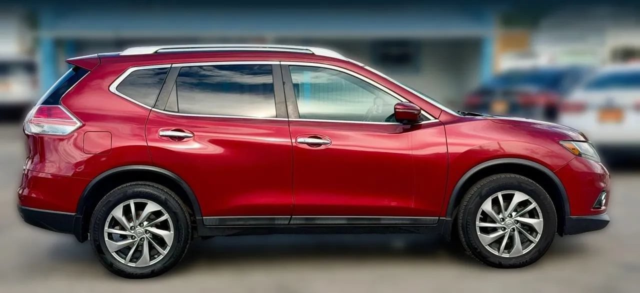 Used 2015 Nissan Rogue SL AWD/4WD image 11