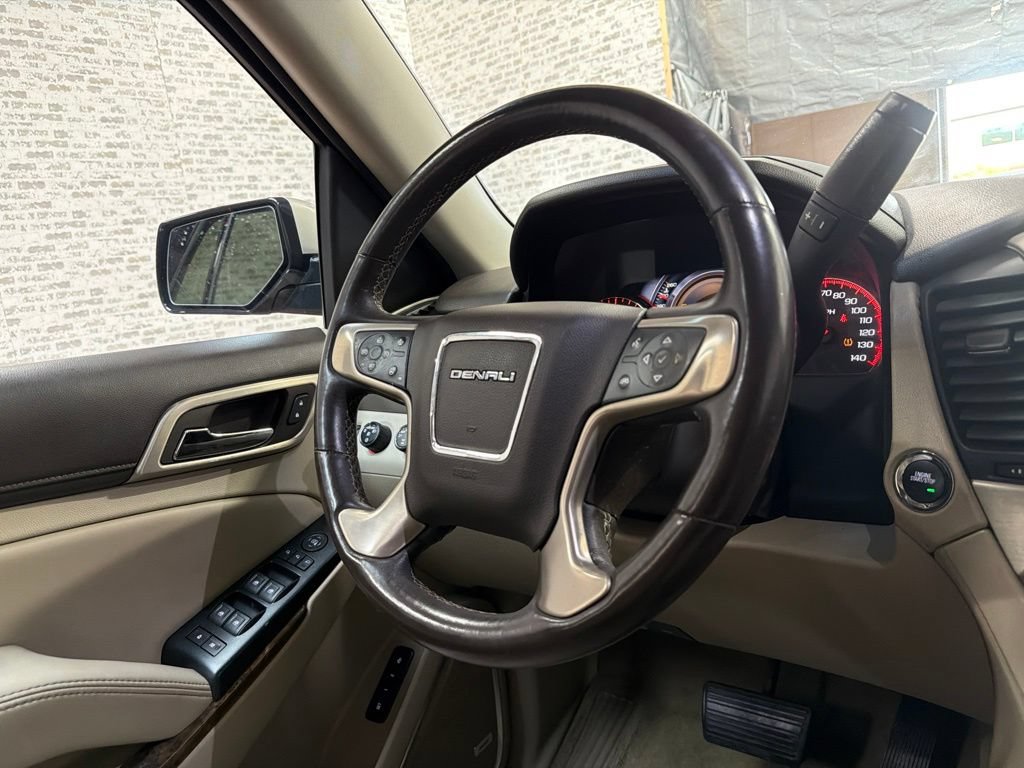 Used 2016 GMC Yukon Denali w/ Open Road Package AWD/4WD image 21