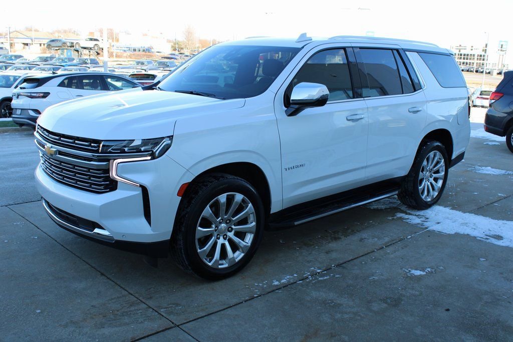Used 2021 Chevrolet Tahoe Premier AWD/4WD image 3