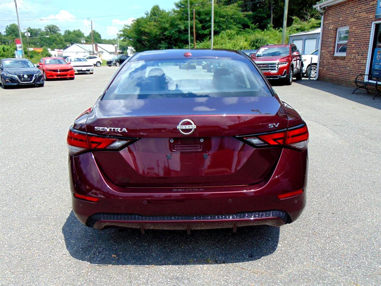 Used 2024 Nissan Sentra SV image 6
