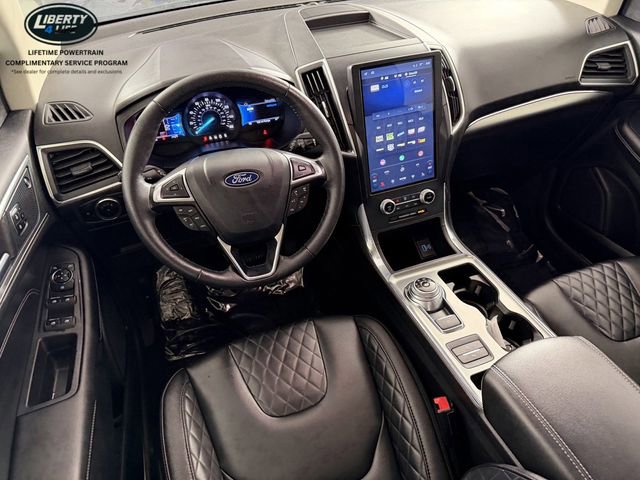 Certified 2024 Ford Edge Titanium image 35