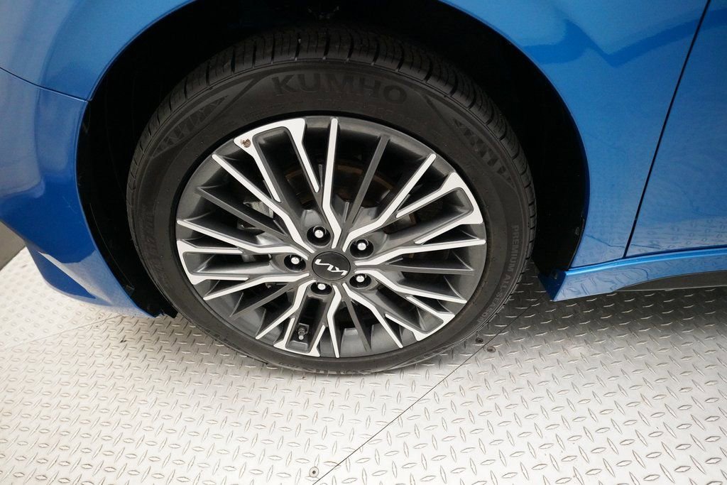 Used 2024 Kia Forte GT-Line w/ GT-Line Premium Package image 26