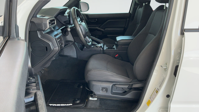 Used 2024 Toyota Tacoma SR AWD/4WD image 20