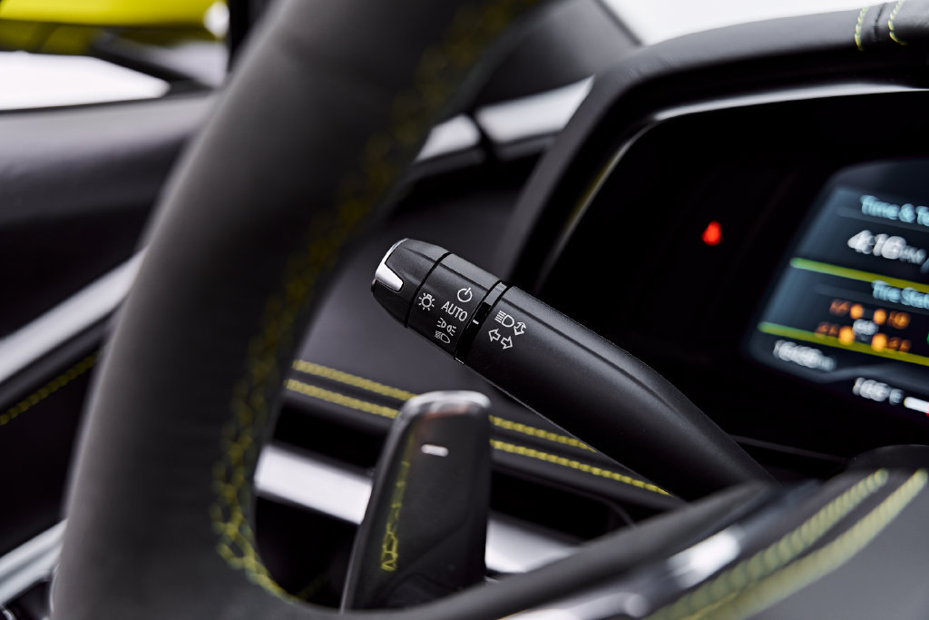 Used 2022 Chevrolet Corvette Stingray Premium Conv w/ Z51 Performance Package RWD image 63
