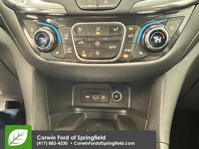 Used 2023 Chevrolet Equinox Premier image 26