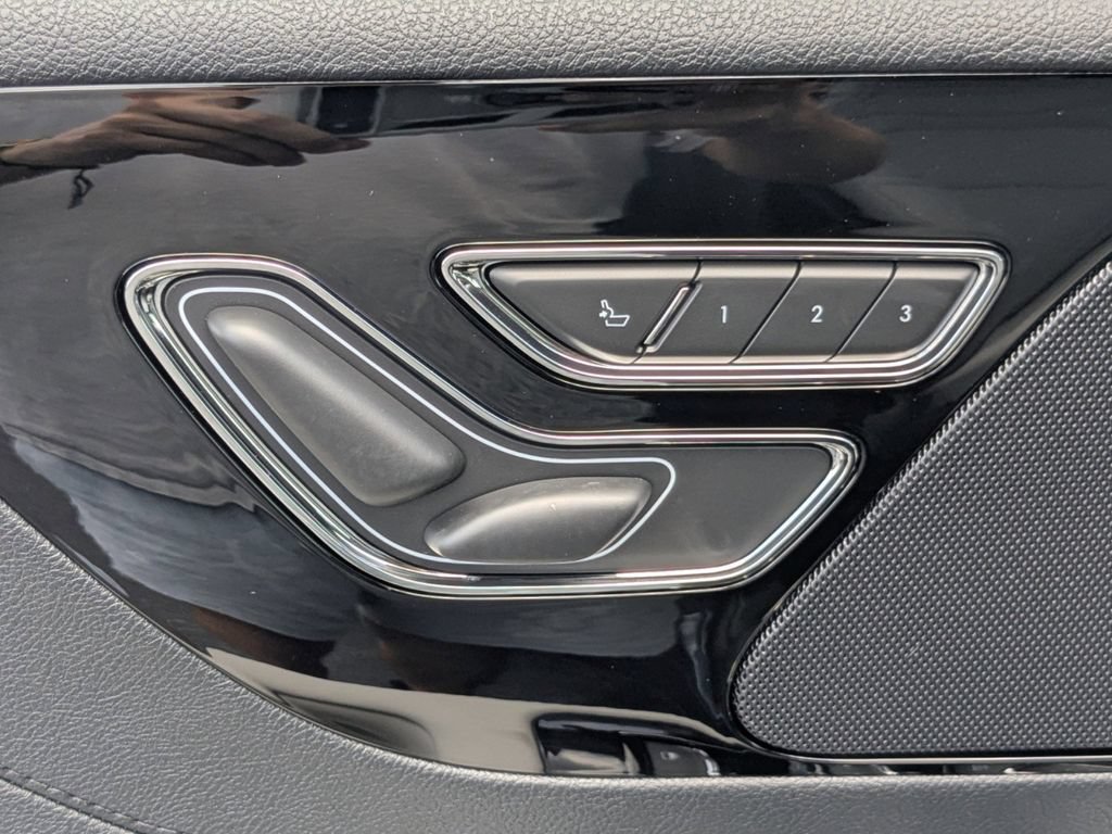 New 2026 Lincoln Aviator Reserve w/ Illumination Package RWD image 21