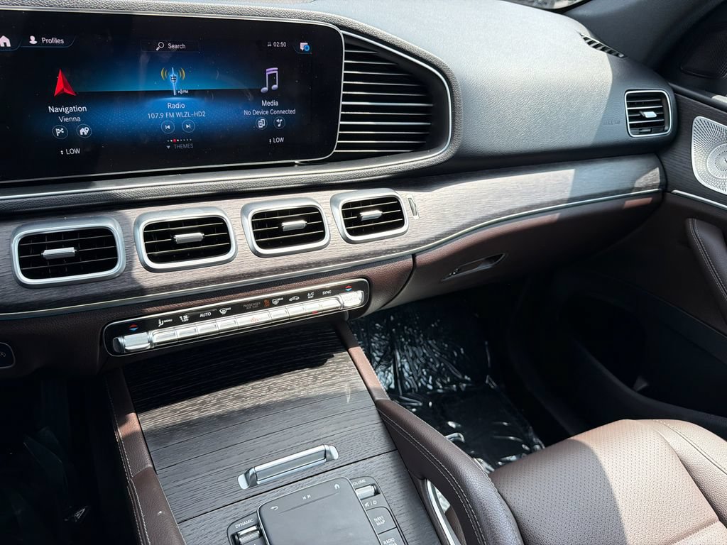 Used 2022 Mercedes-Benz GLE 350 4MATIC w/ Premium Package image 25