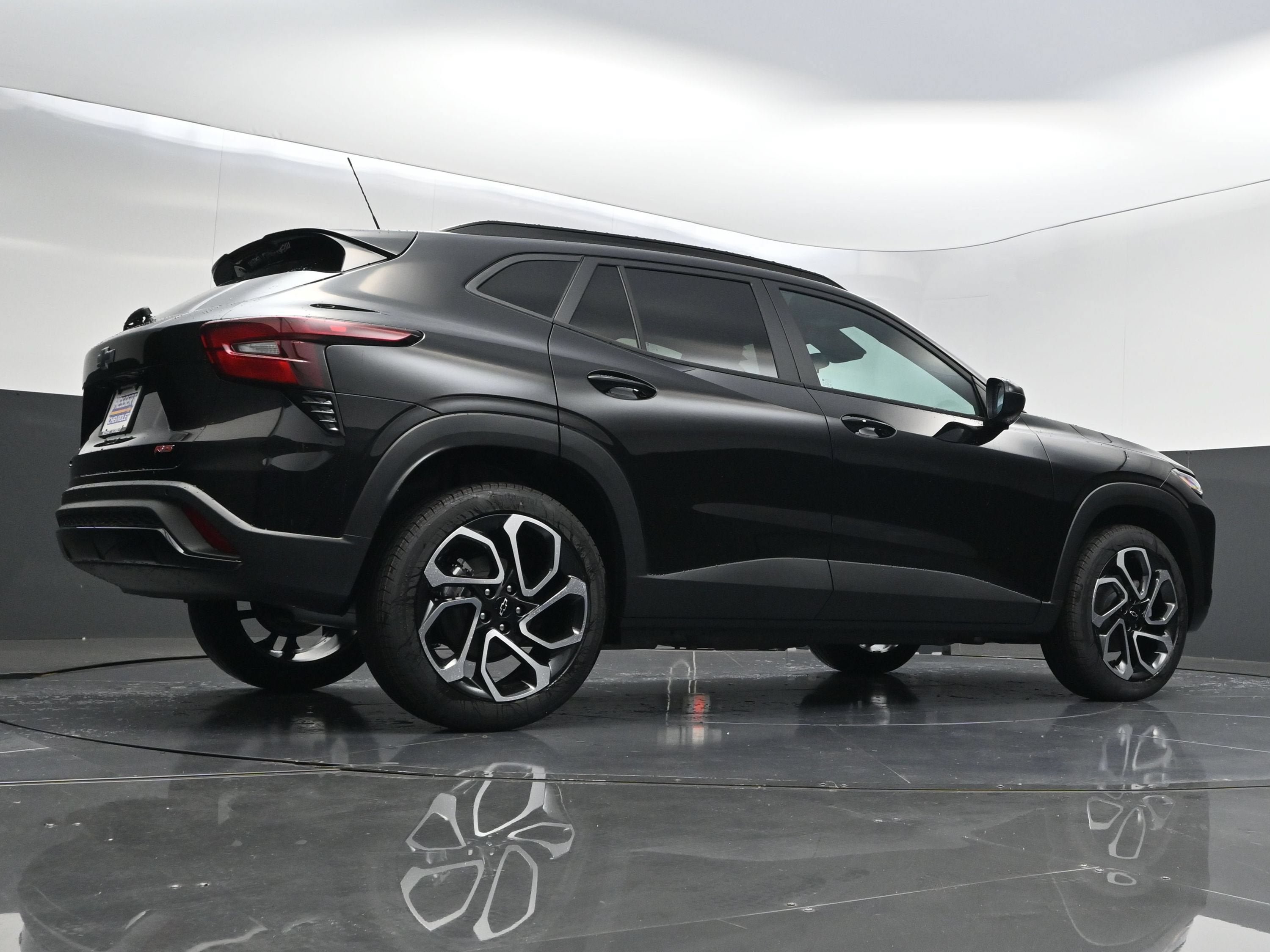 New 2026 Chevrolet Trax RS w/ Sunroof Package FWD image 44