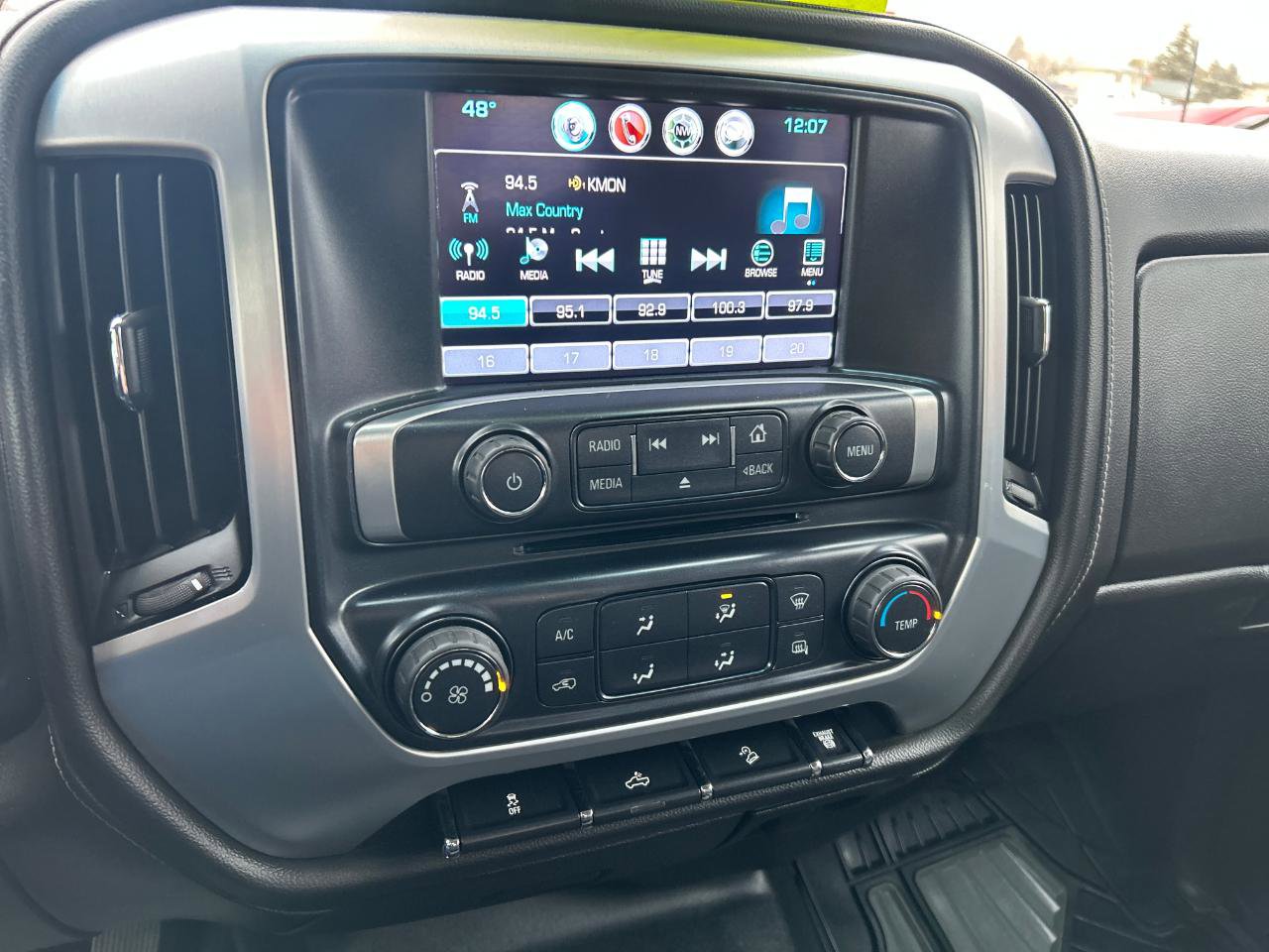 Used 2019 GMC Sierra 3500 SLE w/ Suspension Package, Off-Road AWD/4WD image 10