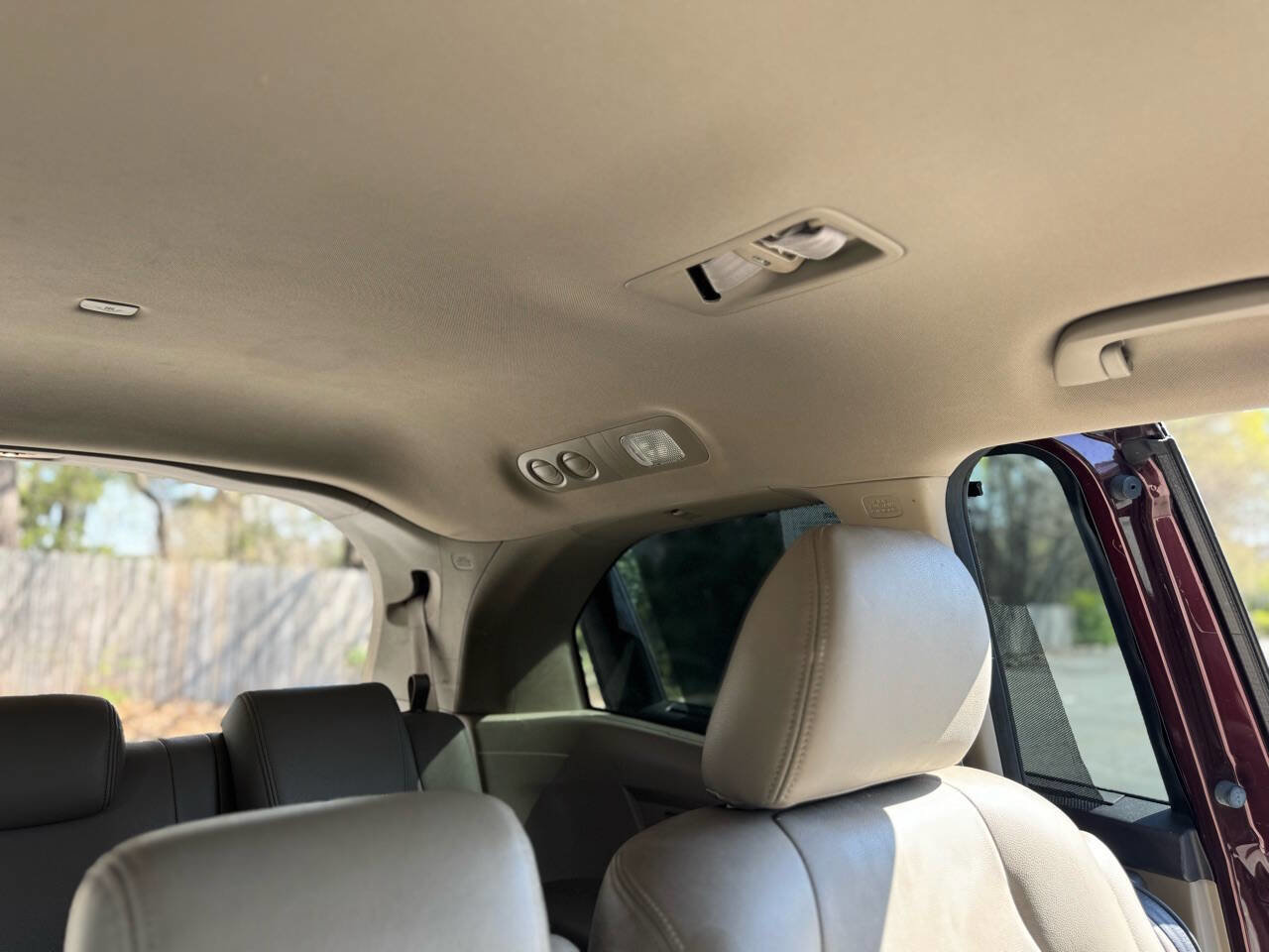 Used 2012 Honda Odyssey EX image 27