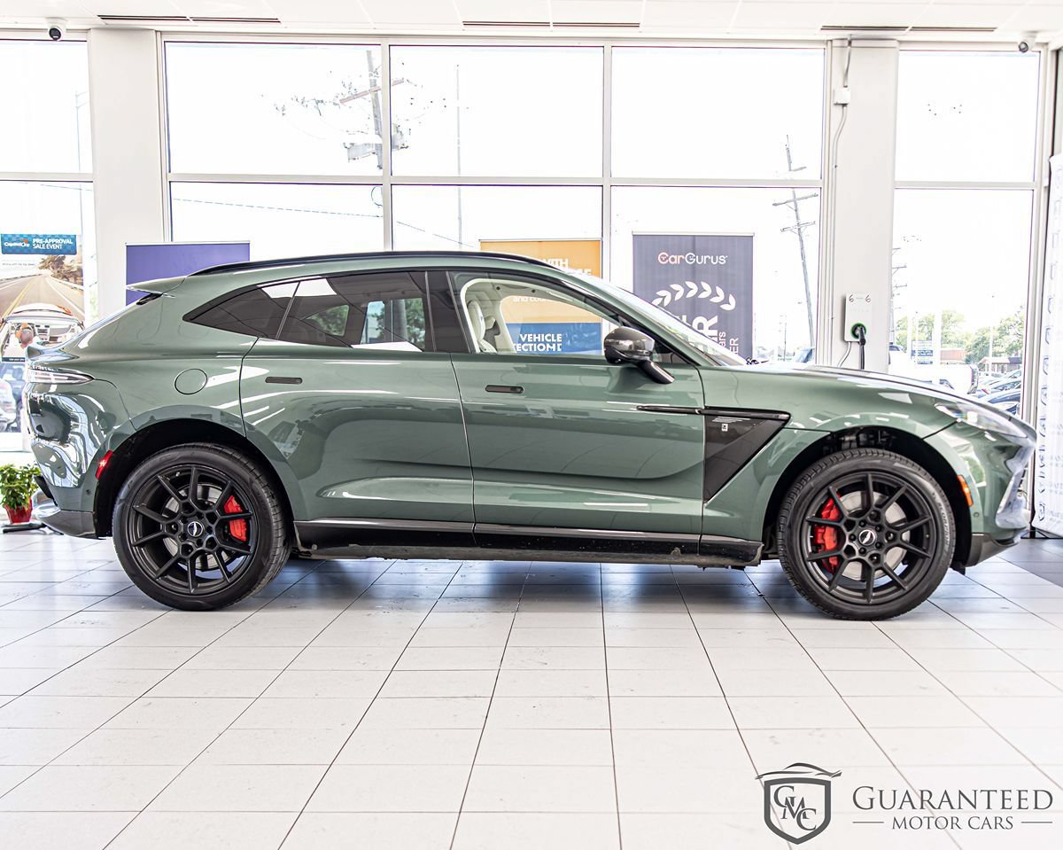 Used 2021 Aston Martin DBX AWD/4WD image 9