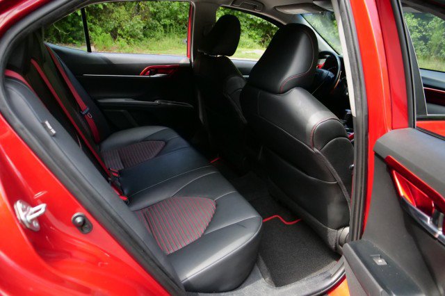 Used 2020 Toyota Camry TRD FWD image 29