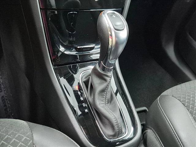 Used 2022 Buick Encore Preferred w/ Safety Package FWD image 12