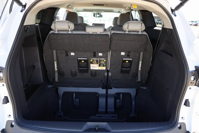 New 2025 Toyota Sienna XLE image 30