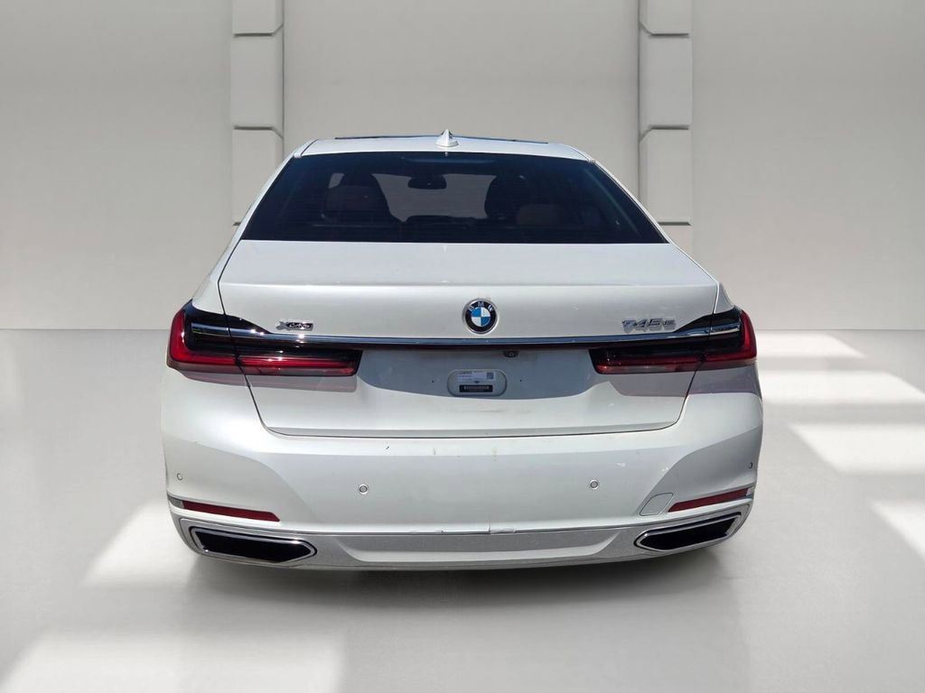 Used 2020 BMW 745e xDrive AWD/4WD image 6