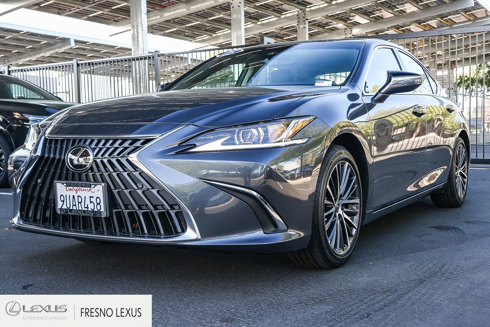 Certified 2025 Lexus ES 350 w/ Premium Package image 3