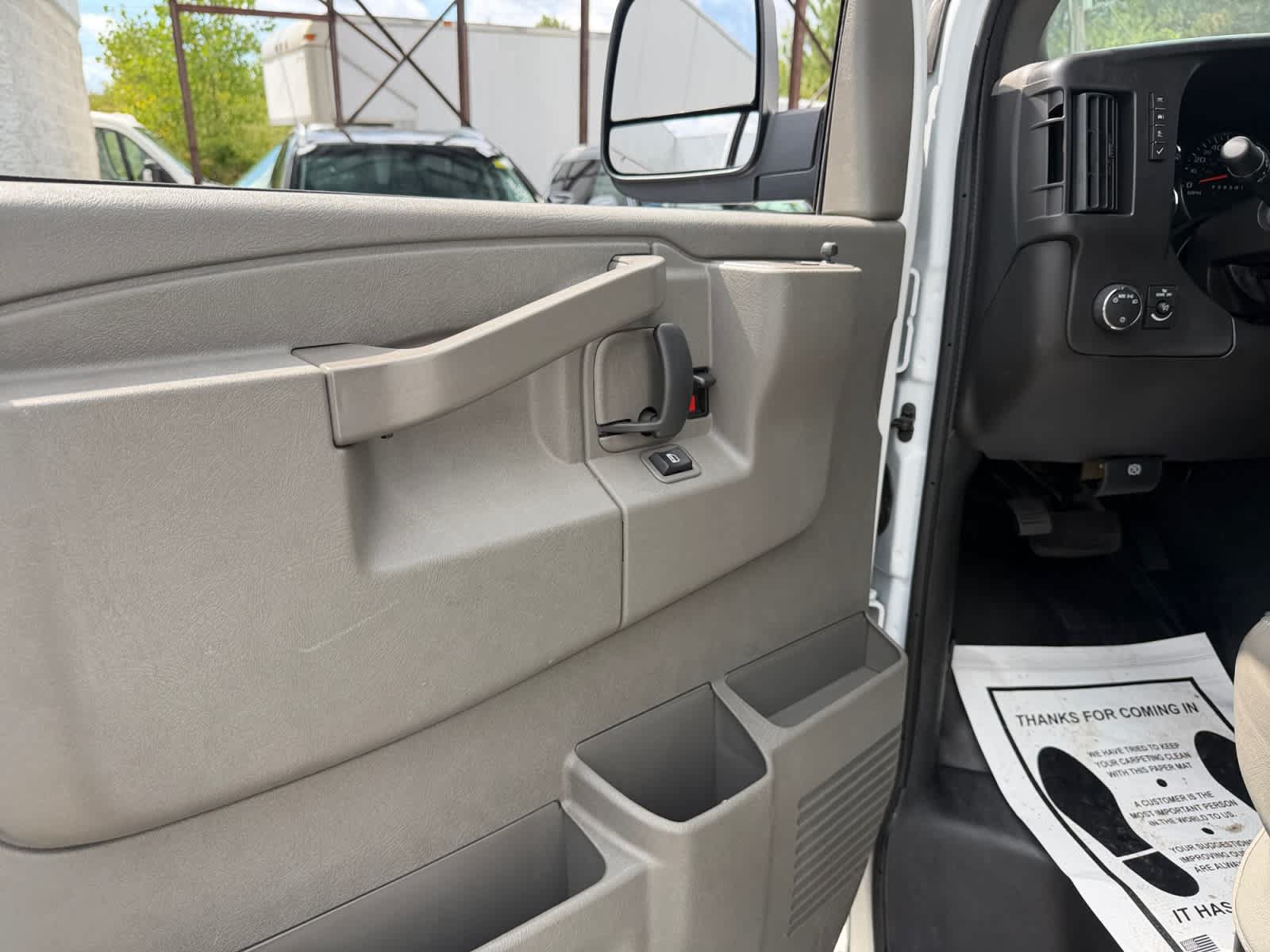Used 2022 GMC Savana 2500 w/ Driver Convenience Package RWD image 12