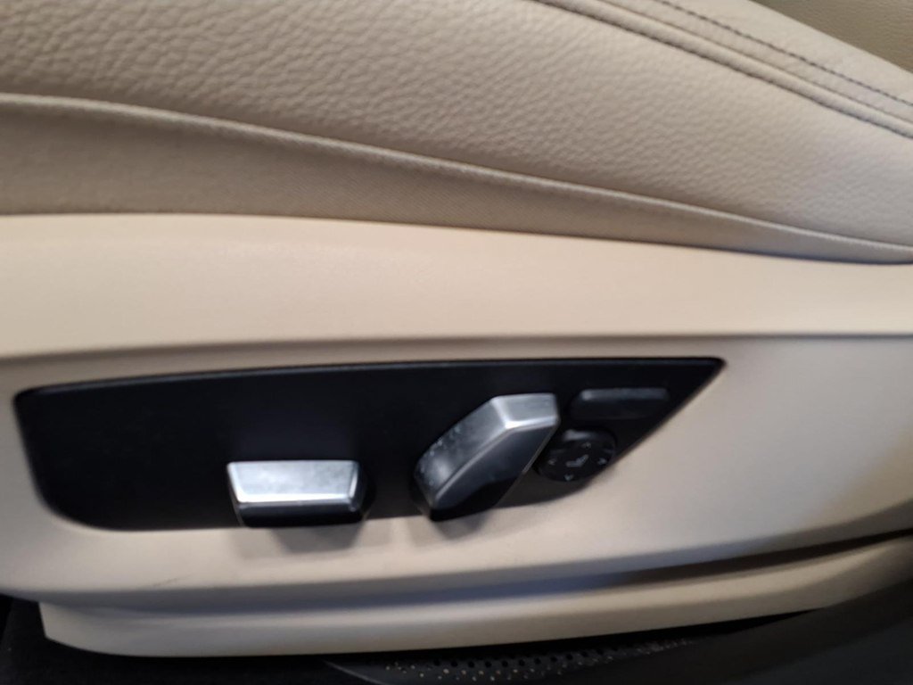 Used 2018 BMW 640i Gran Turismo xDrive AWD/4WD image 18