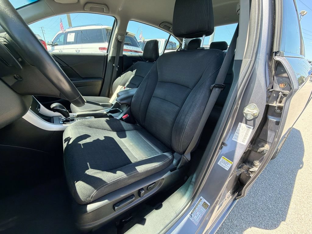 Used 2015 Honda Accord Sport image 15