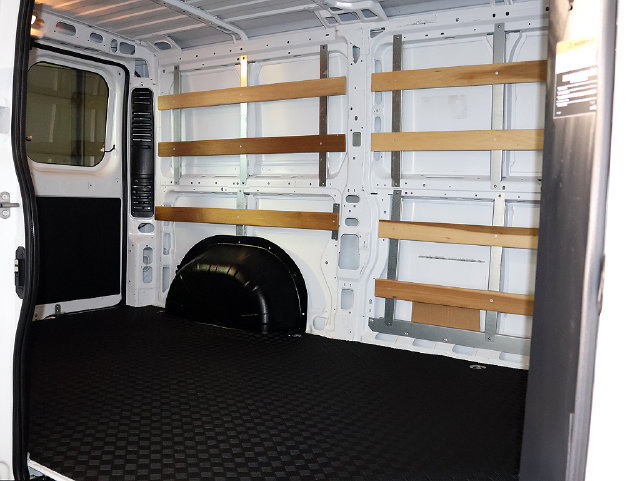 Used 2025 RAM ProMaster 2500 w/ U-Haul Equipment Group FWD image 26