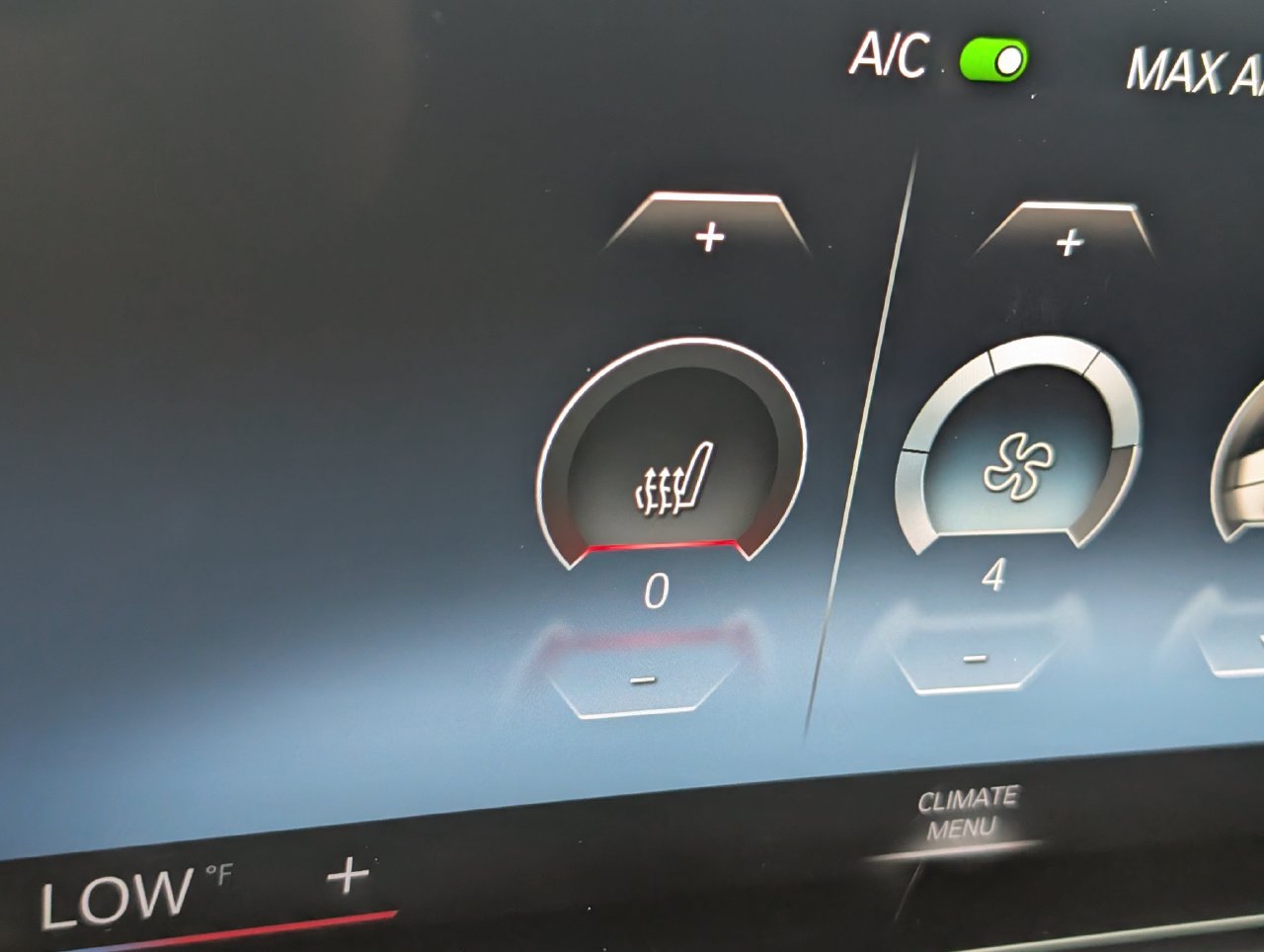 Used 2024 BMW 230i Coupe w/ Premium Package RWD image 16