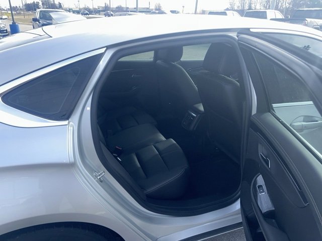Used 2019 Chevrolet Impala LT w/ LT Leather Package image 34