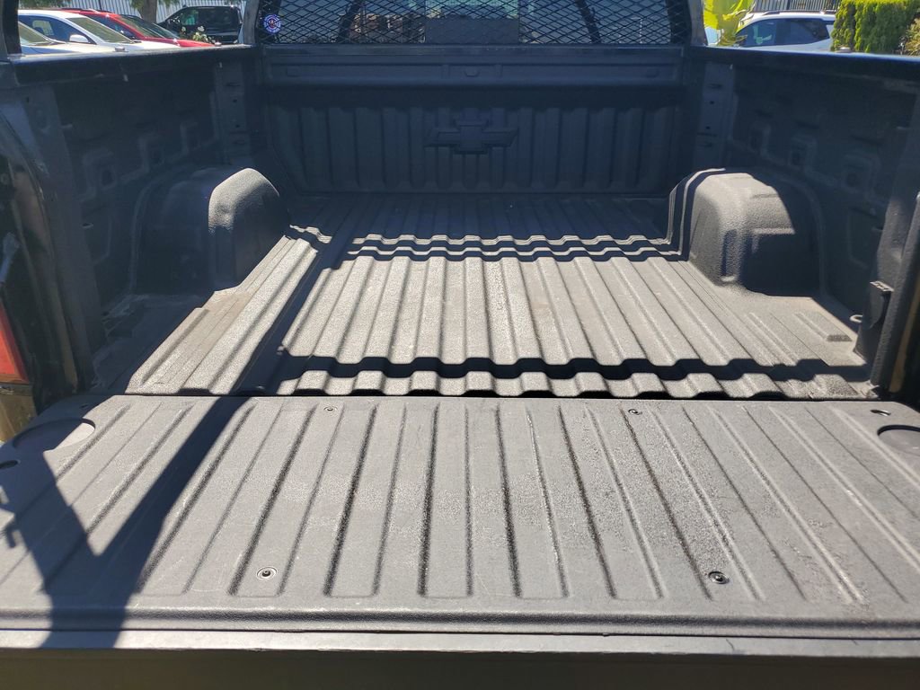 Used 2025 Chevrolet Silverado 1500 LT Trail Boss w/ LT Trail Boss Premium Package image 9