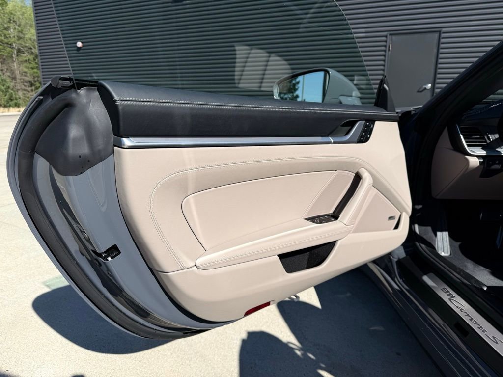 New 2026 Porsche 911 Carrera S image 11