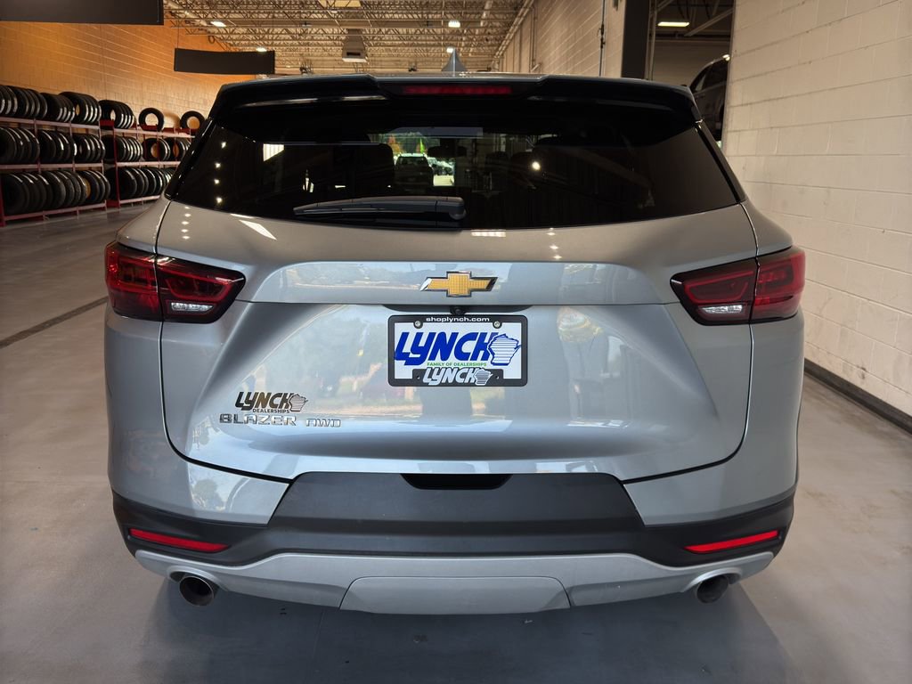 Used 2025 Chevrolet Blazer LT image 43
